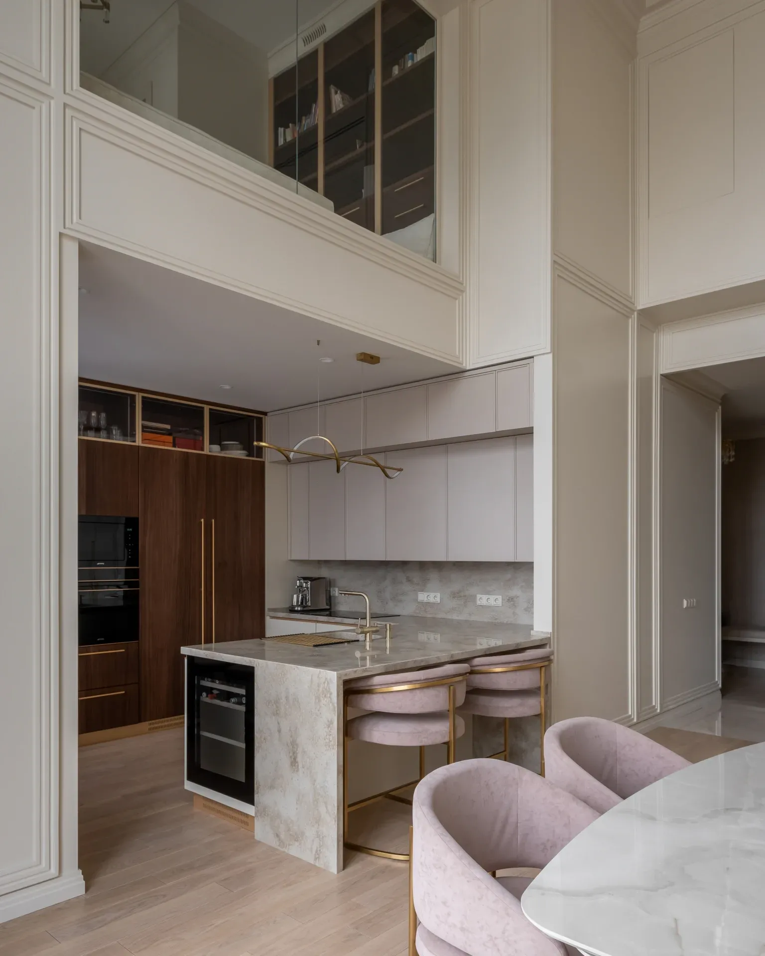 Кухня и остров