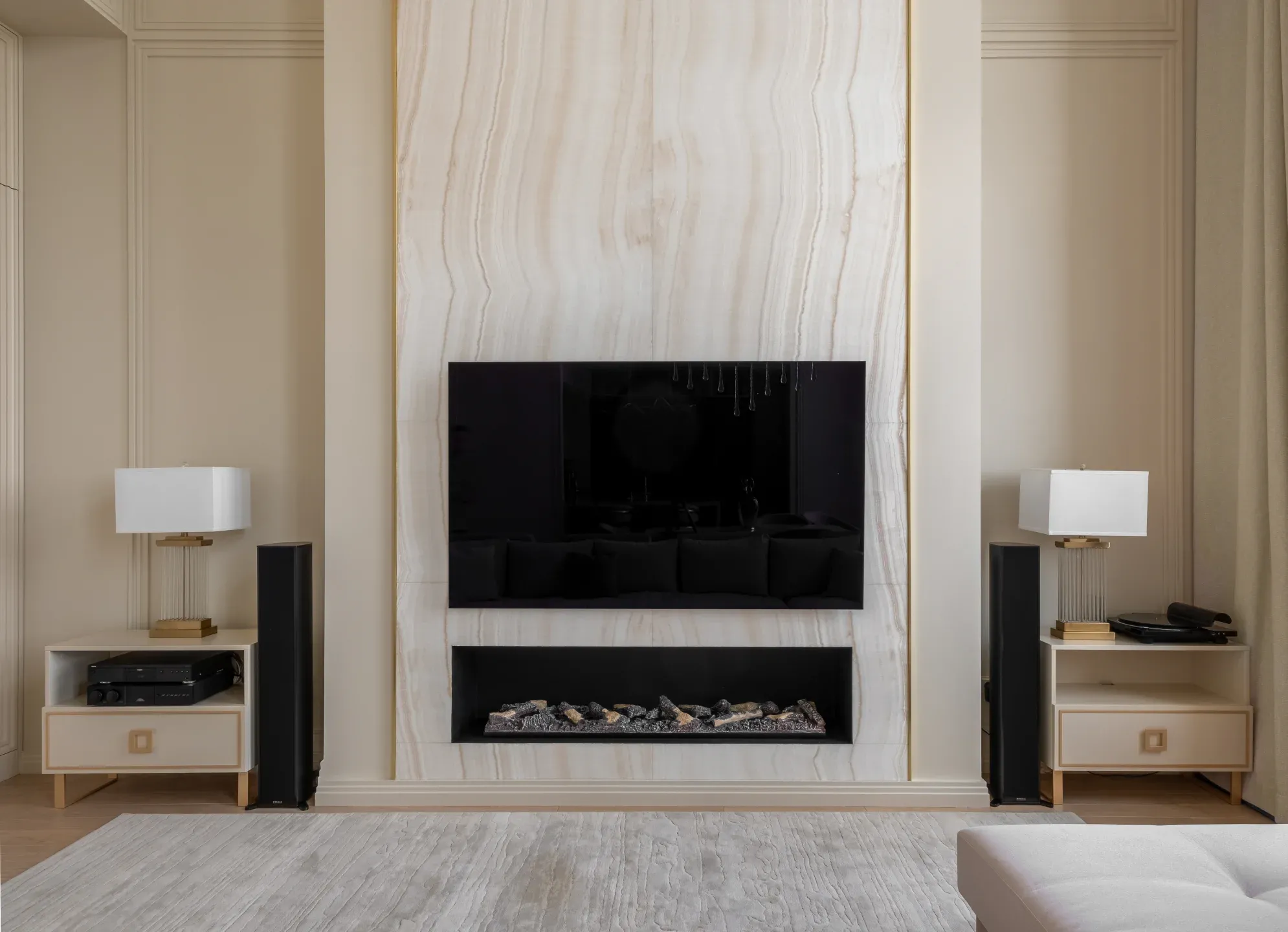 Тумбы для аудиоаппаратуры